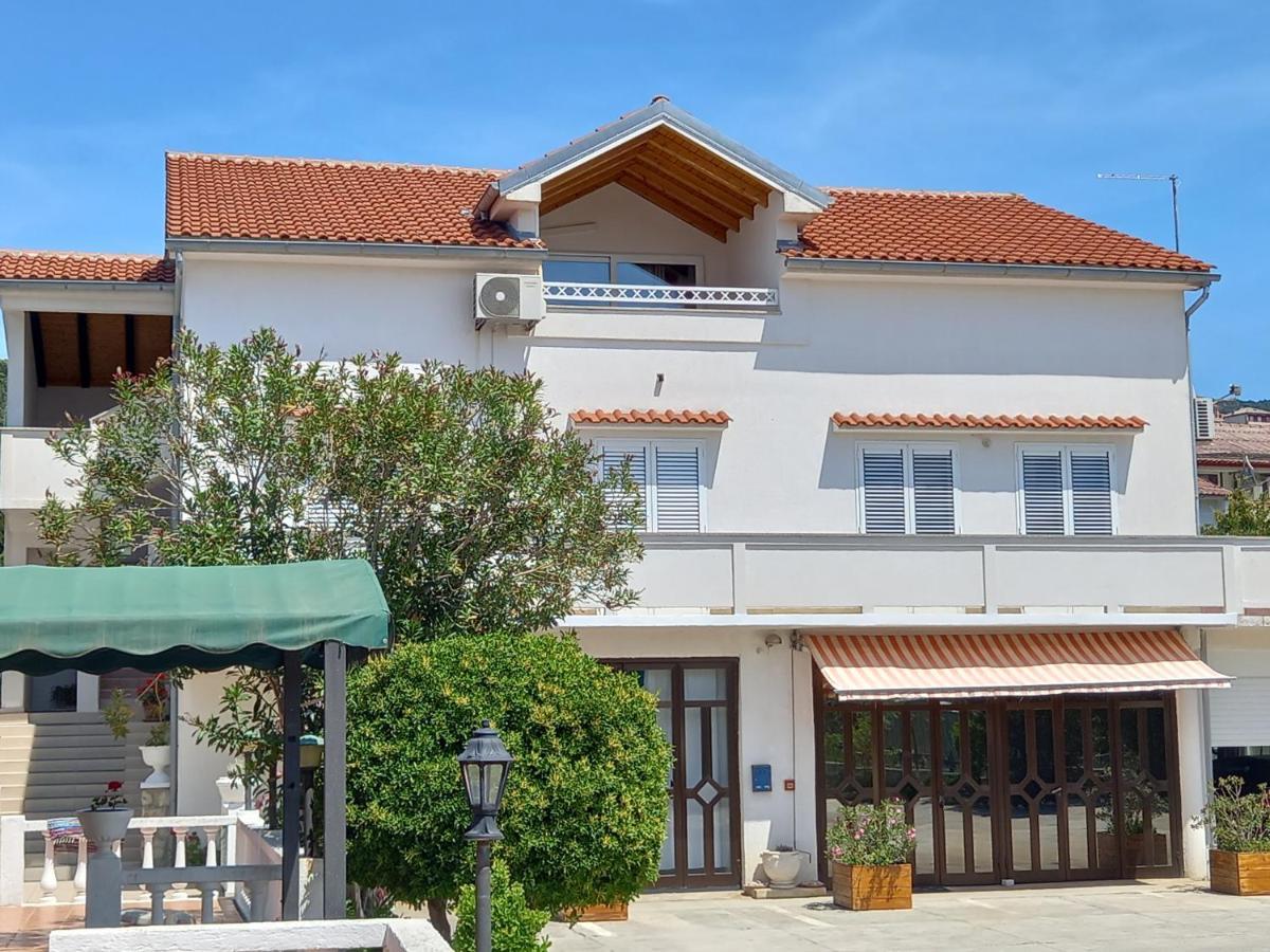 Apartment Preka Palit ภายนอก รูปภาพ